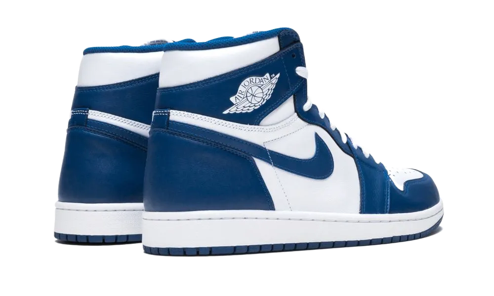 Air Jordan 1 Retro High OG "Storm Blue"