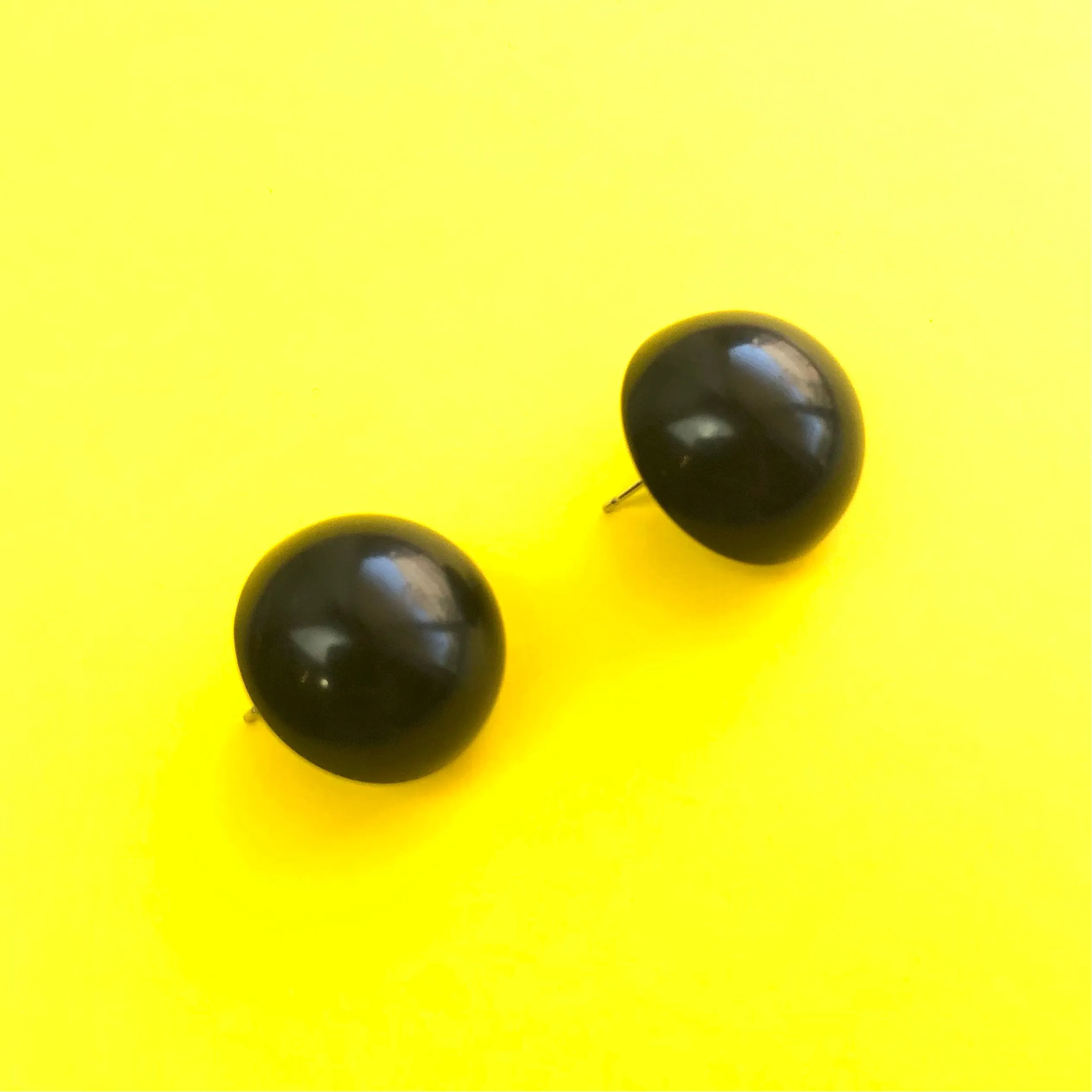 Black Chunky Retro Button Stud Earrings