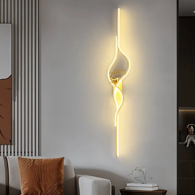 Cassandra Wall Lamp