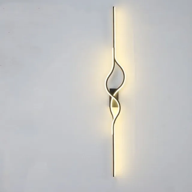 Cassandra Wall Lamp