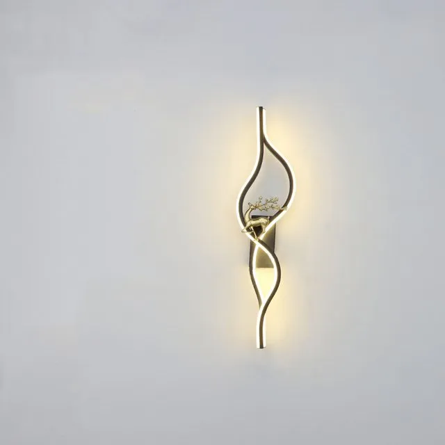 Cassandra Wall Lamp