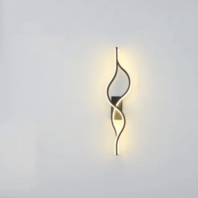 Cassandra Wall Lamp