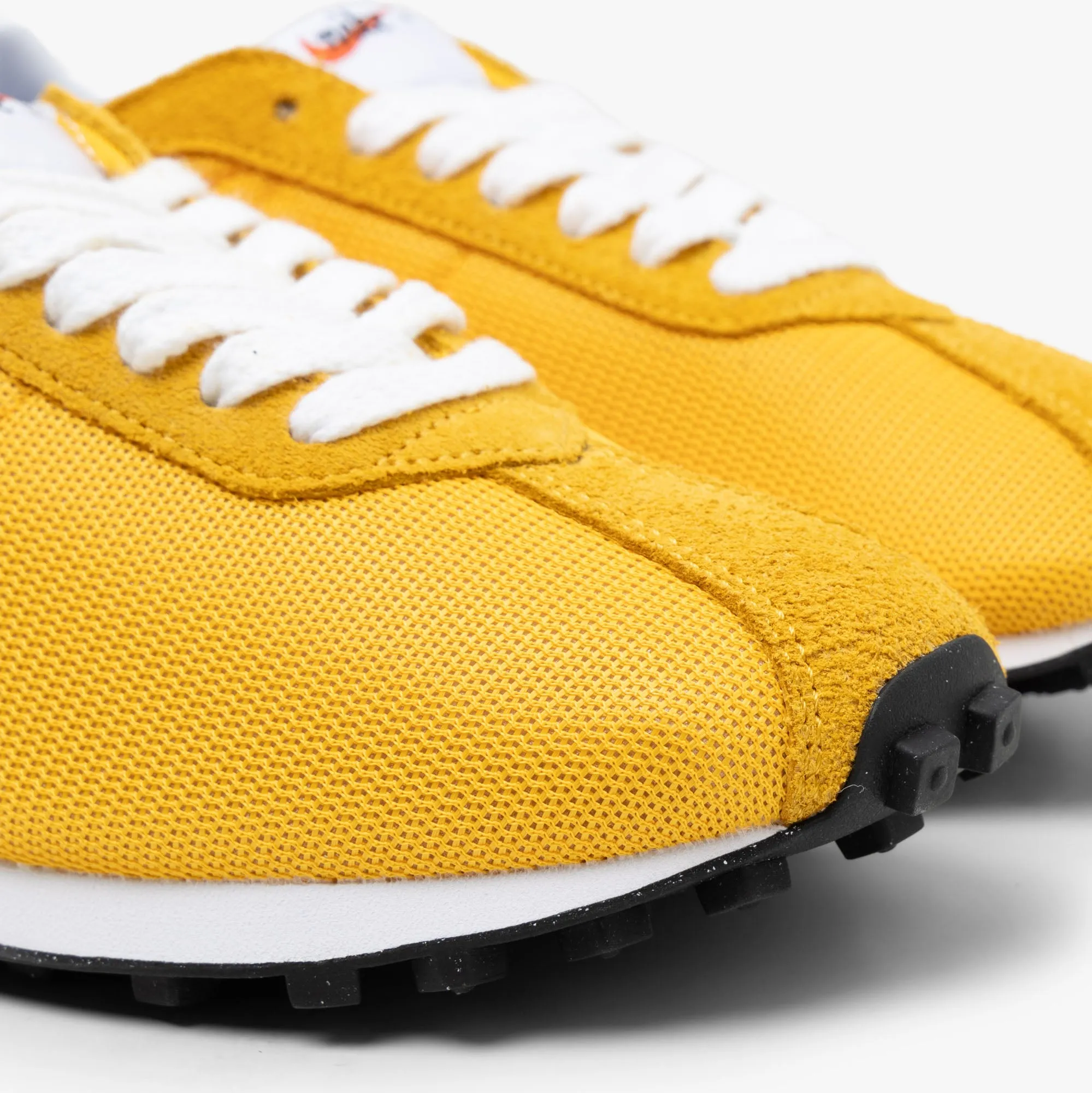 Nike LD-1000 SP University Gold / Safety Orange