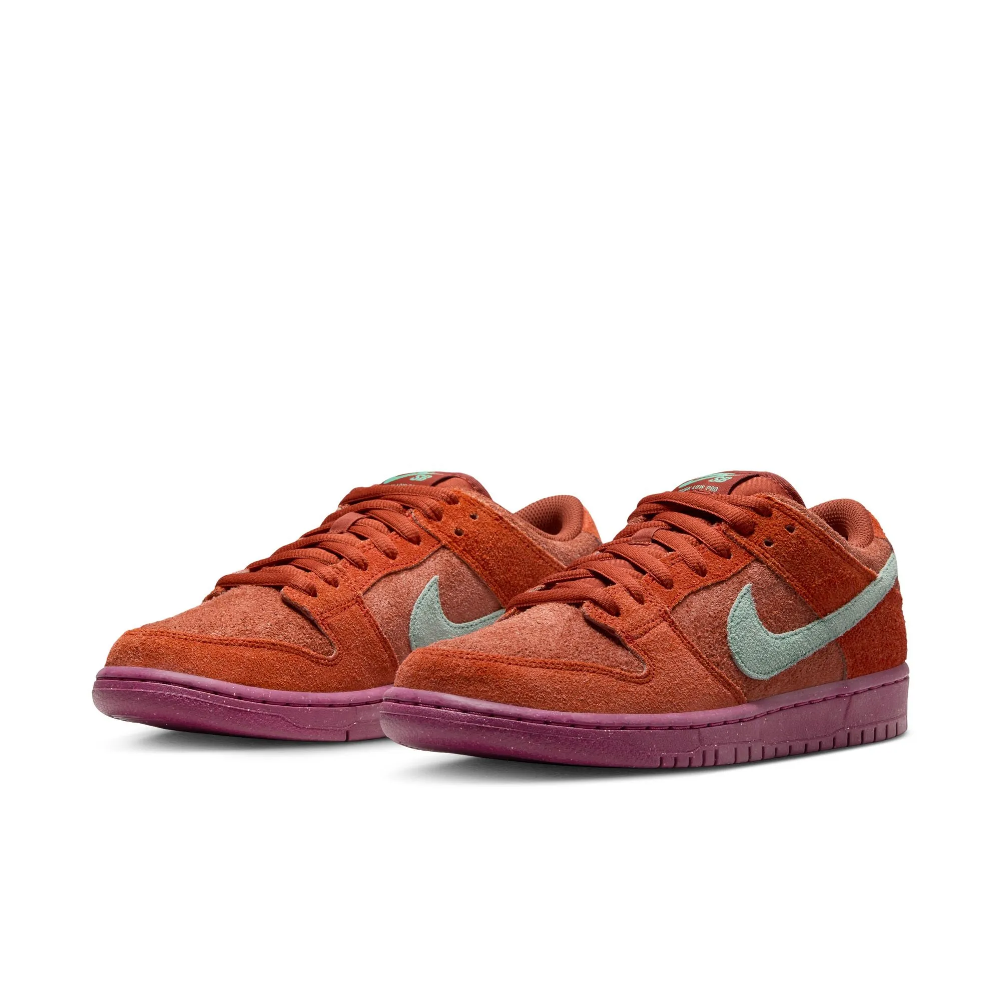 Nike SB Dunk Low Pro Premium Mystic Red Rosewood